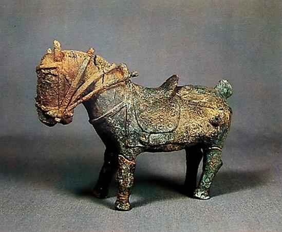 청동말모형