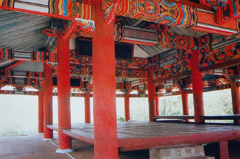 Interior of the Thonggun Pavilion