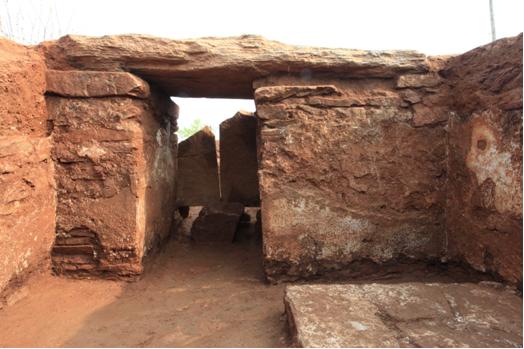 Ryonggang four holy animal tomb