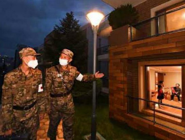 깊은 밤에도 인민들의 건강을 위해 진정을 바쳐가는 조선인민군 군의부문 전투원들