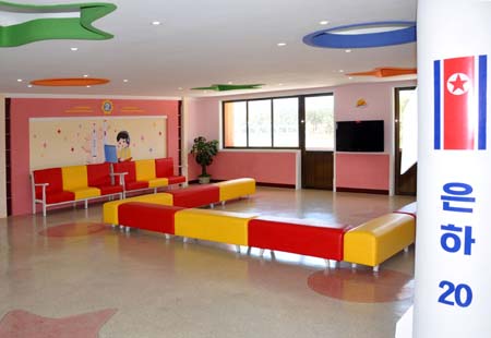 강원도 12월6일소년단야영소의 ㄷ자형쏘파