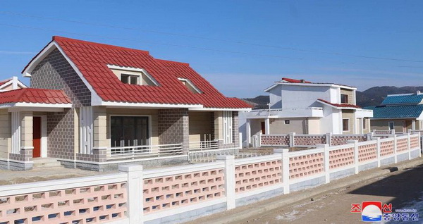 로동당시대의 문명을 자랑하는 현대적인 살림집들