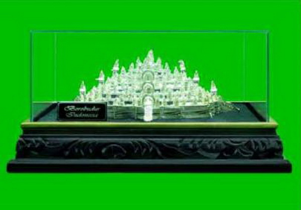 은공예 《보로부두르》