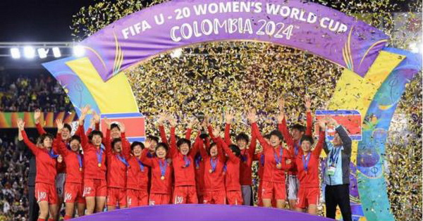 조선의 녀자축구선수들