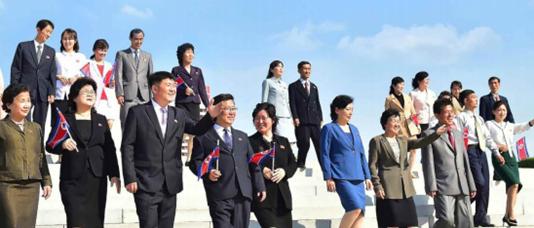 가장 값높고 영예로운 삶을 누려가고있는 조선의 근로자들