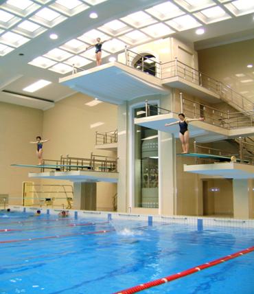 수영관내부와 조약대