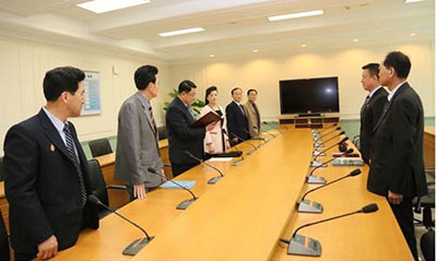 김일성종합대학기금 기부증서 중국단동림풍무역유한공사 총경리에게 수여