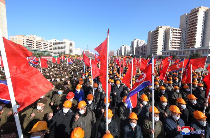 Supreme Leader Kim Jong Un Breaks Ground First for Construction of Pyongyang General Hospital