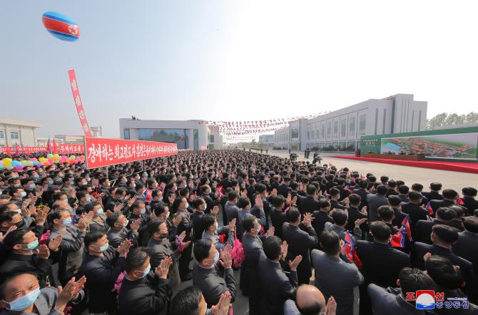 Supreme Leader Kim Jong Un Cuts Tape for Completion of Sunchon Phosphatic Fertilizer Factory