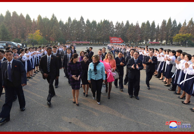 Wife of President of Cuban Council of State Visits Kim Won Gyun University of Music