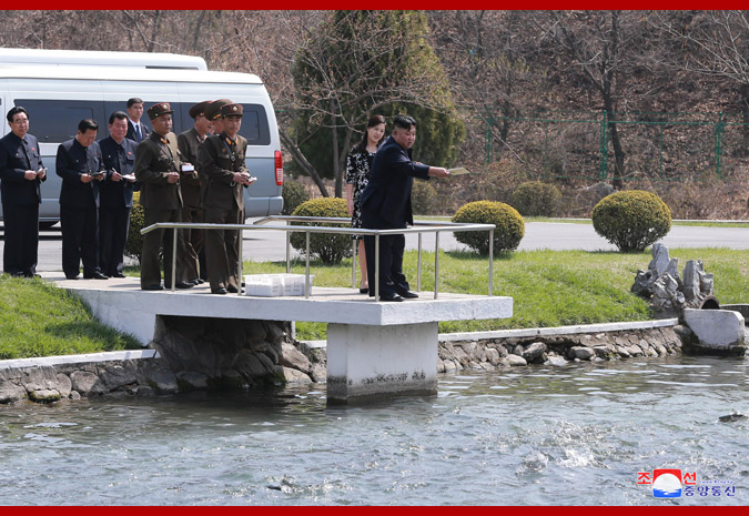 Supreme Leader Kim Jong Un Inspects Sinchang Fish Farm