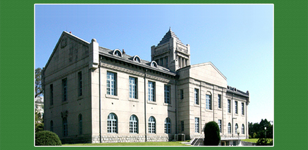 인민을 위하여 한평생을 바치신 위대한 수령